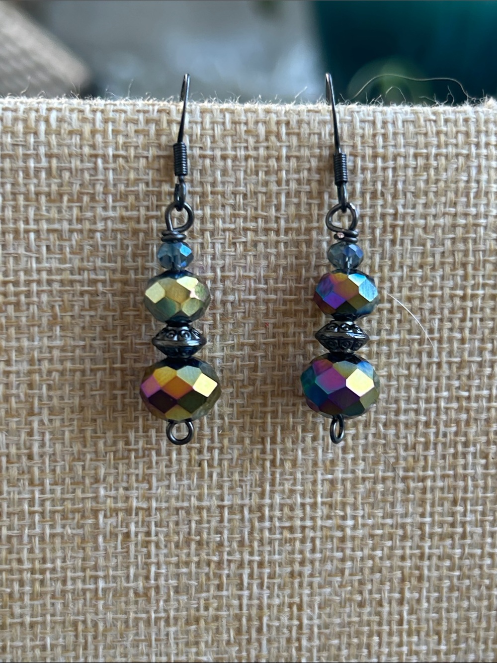 Iridescent Faceted Drop Earrings - Multicolor